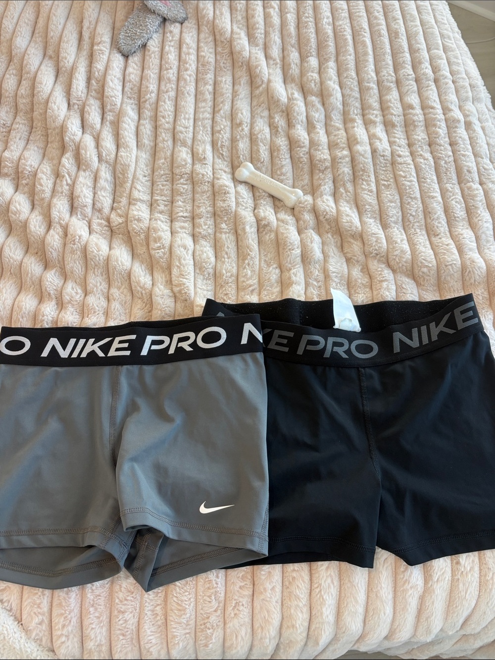 Nike Pro Compression Shorts - Gray & Black